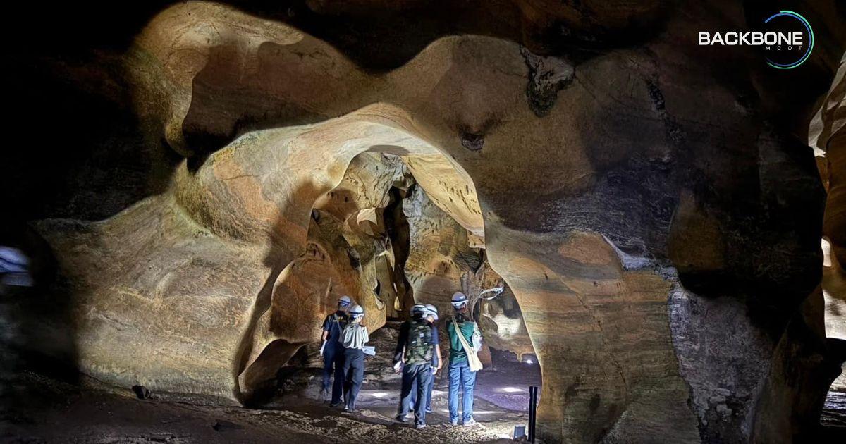 ถ้ำหลวงแม่สาบ “ถ้ำสีรุ้ง”อันซีนเชียงใหม่ที่คุณต้องไปสัมผัส